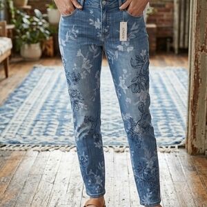 Girlfriend Floral Embroidered Ankle Jeans